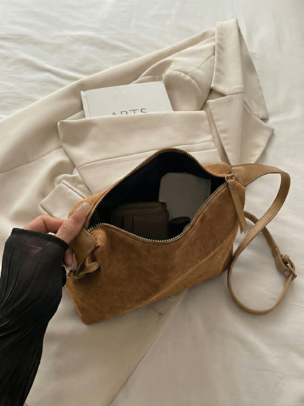 #color_camel brown