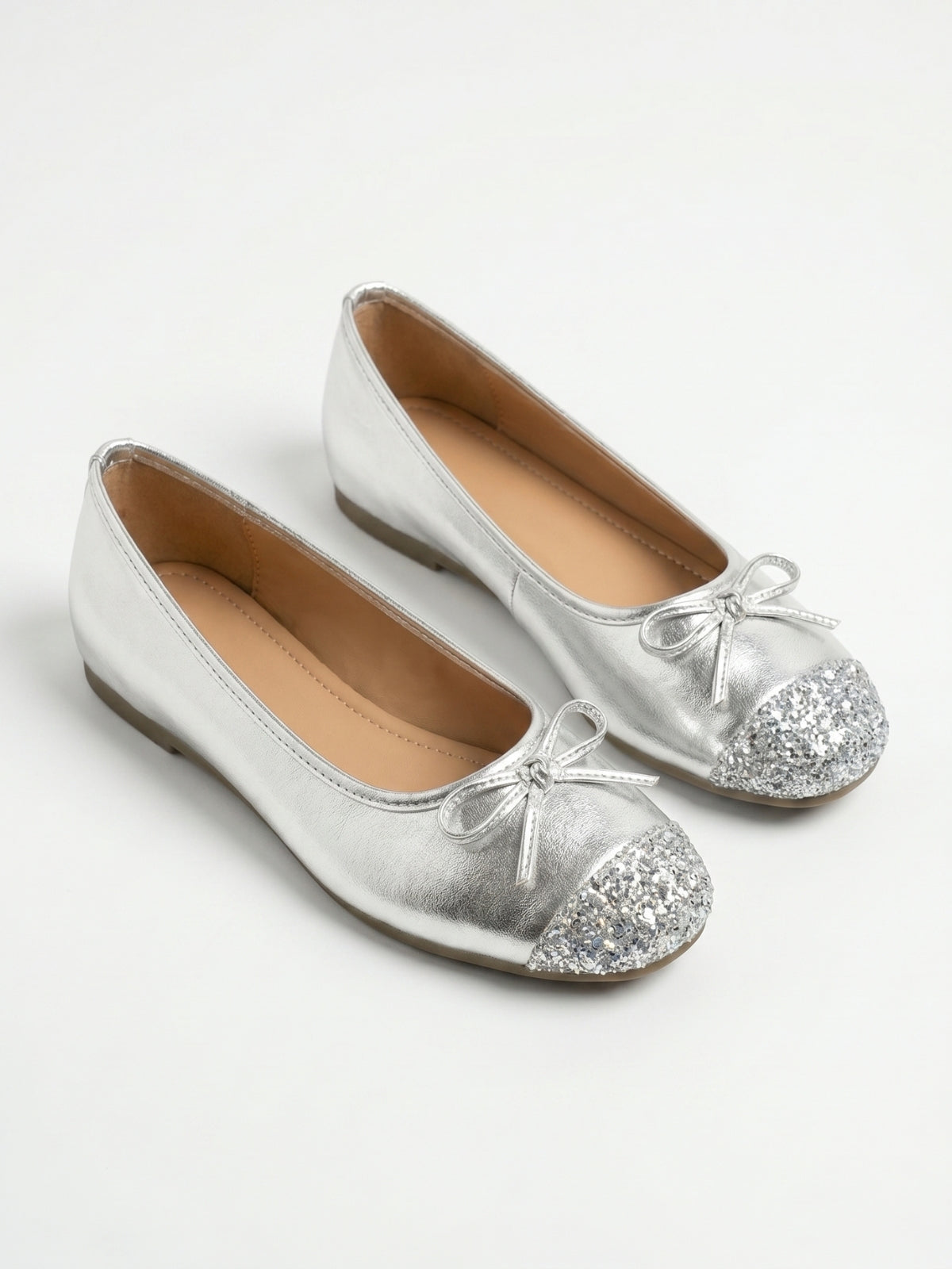#color_silver
