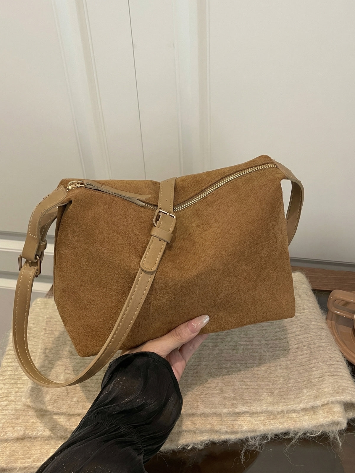 #color_camel brown