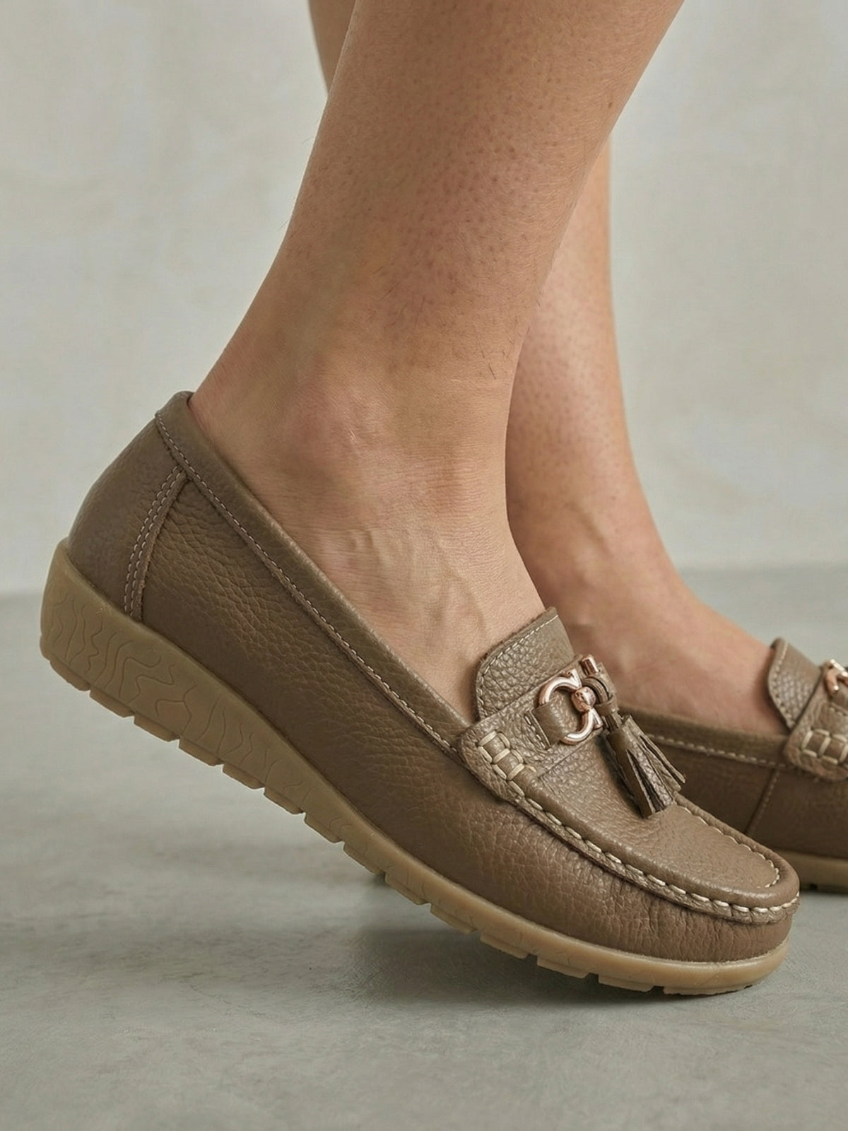 #color_khaki