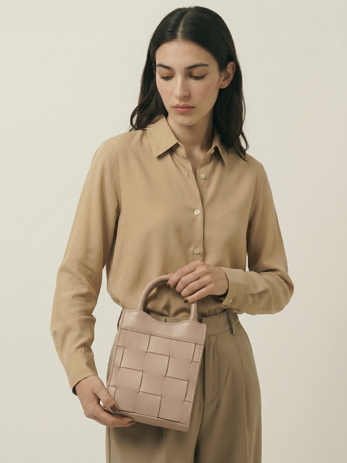 #color_beige