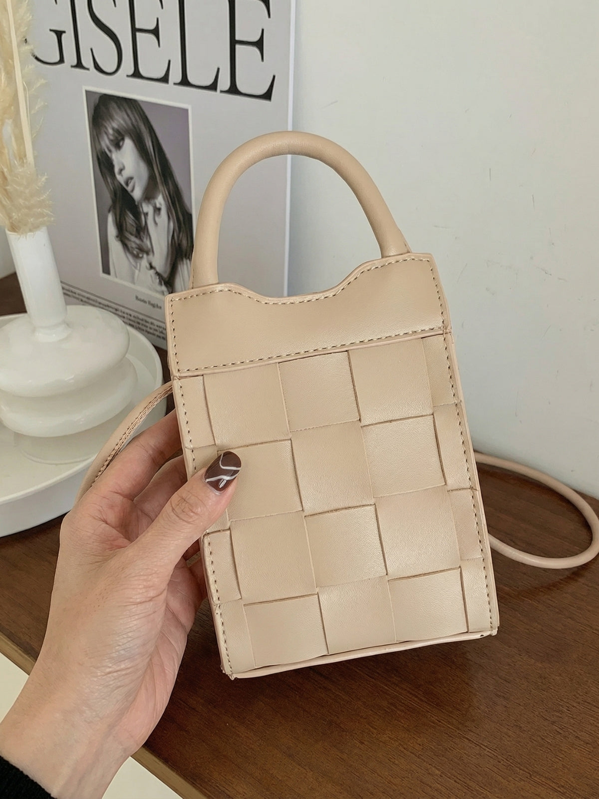 #color_beige